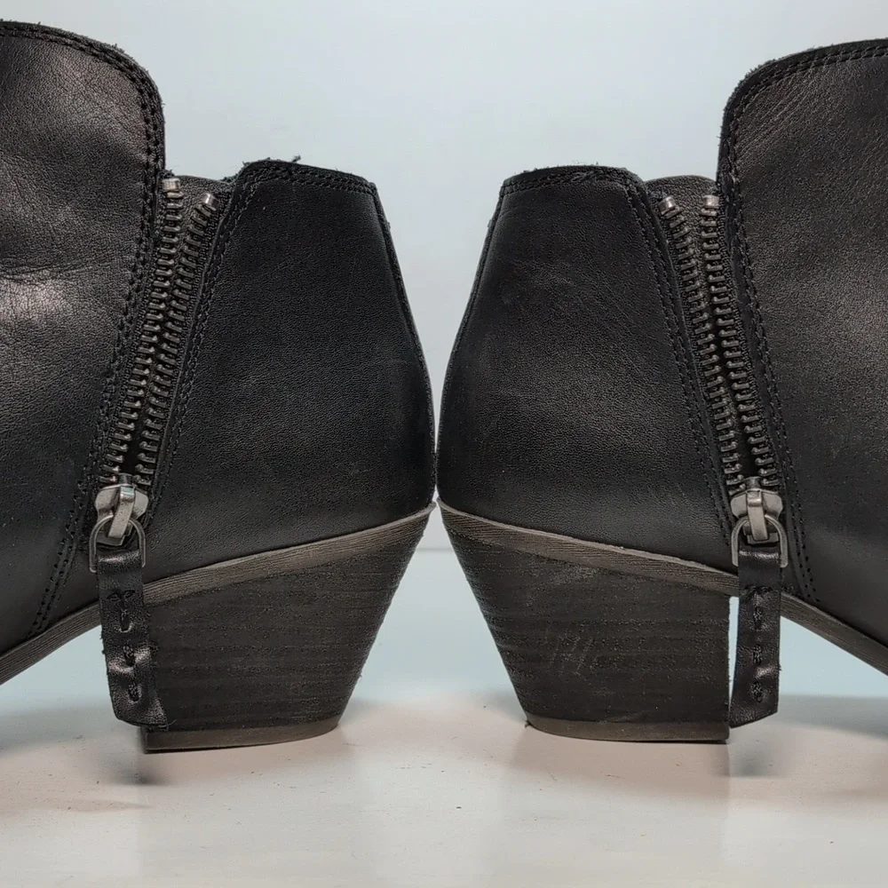 Frye Judith Double zip Ankle boots /botties women's size 6.5